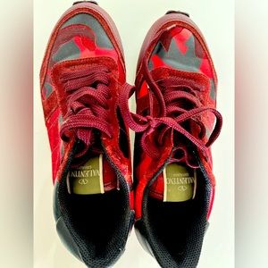 Valentino Camouflage red size 7.5